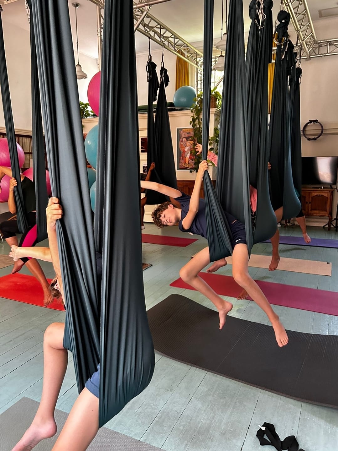 Testimonial Aerial Yoga in Delft